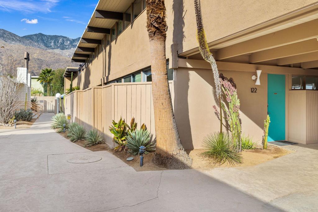 1111 E Palm Canyon Drive 122