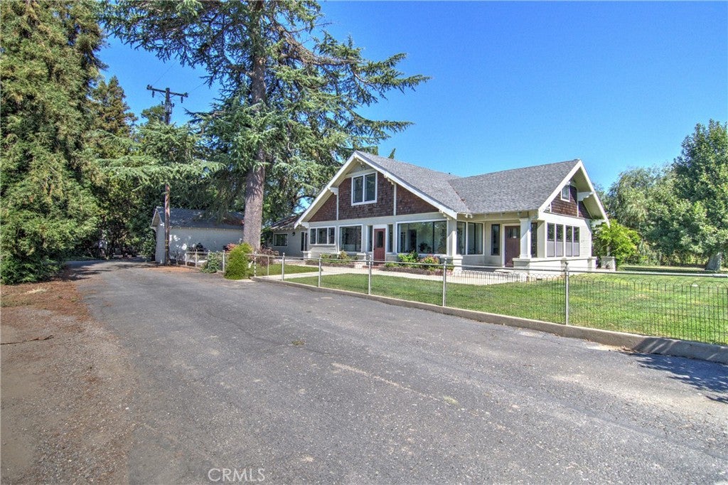 8176 County Road 44