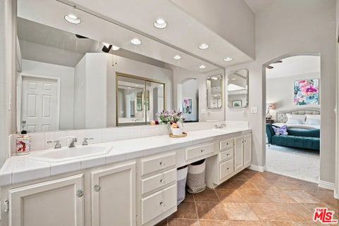 Tiny photo for 40620 Via Diamante, Murrieta, CA 92562 (MLS # 26985911)