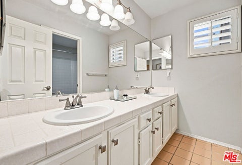 Tiny photo for 40620 Via Diamante, Murrieta, CA 92562 (MLS # 26985911)