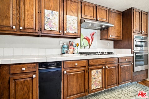 Tiny photo for 40620 Via Diamante, Murrieta, CA 92562 (MLS # 26985911)