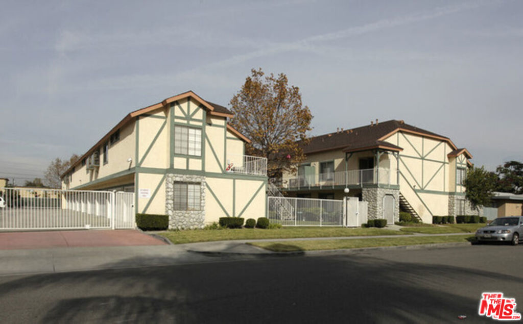 GATED 18 UNIT(2BR,2BA) W/9X2CAR GARAGE & PARKING SPACE, CLOSE TO 91 & 5 FREEWAYS. COURTY YARD,C/A EACH UNIT W/SEPERATE METERS FOR UTILITY. Please note that this property enforces a strict "No Pets" and "No Smoking" policy