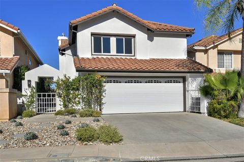 Photo of 24715 Via Del Llano, Calabasas, CA 91302 (MLS # SR26085343)