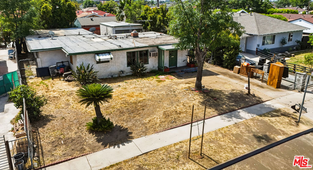 13124 Montford Street