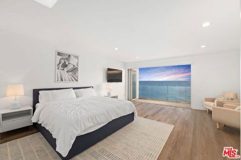 Photo of 20462 Pacific Coast Highway, Malibu, CA 90265 (MLS # 25480751)