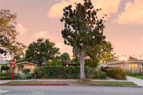 Photo of 205 S Granada AVE, Alhambra, CA 91801 (MLS # CV26210241)