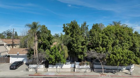 Photo of 11667 Burbank Blvd, North Hollywood, CA 91601 (MLS # SR26047044)