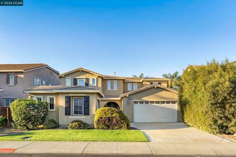Photo of 5141 Fern Ridge Cir Cir, Discovery Bay, CA 94505 (MLS # 41127374)