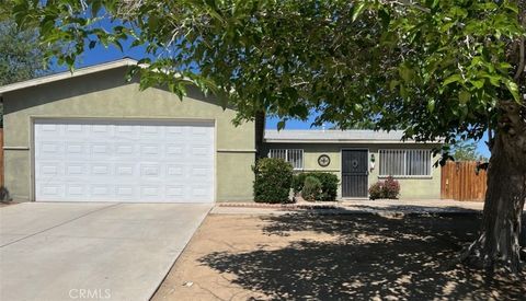 Photo of 14375 Cactus Drive, Victorville, CA 92395 (MLS # CV25243647)