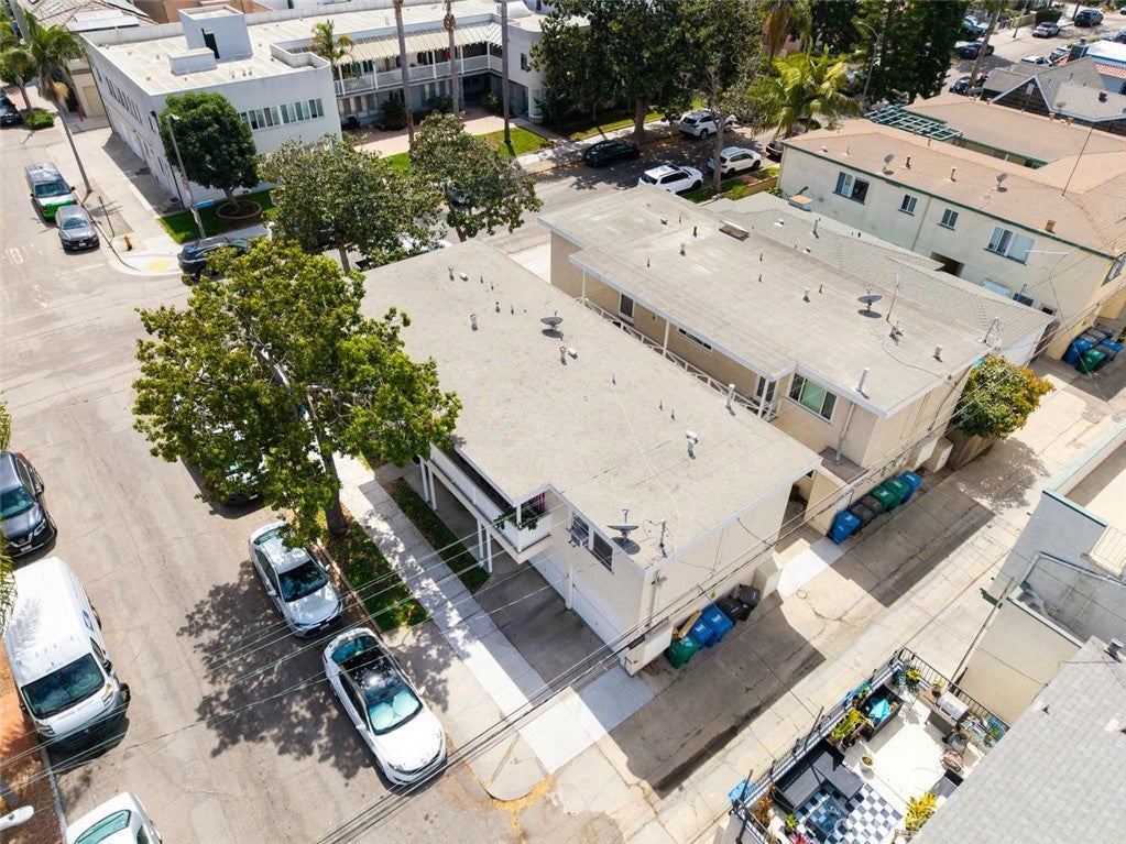 75 Glendora