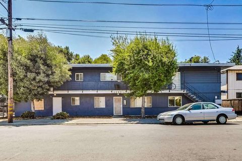 Photo of 3257 3257 Delaware St St, Oakland, CA 94602 (MLS # 41124205)