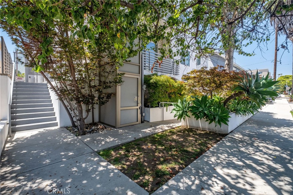 1715 Armacost Avenue 2