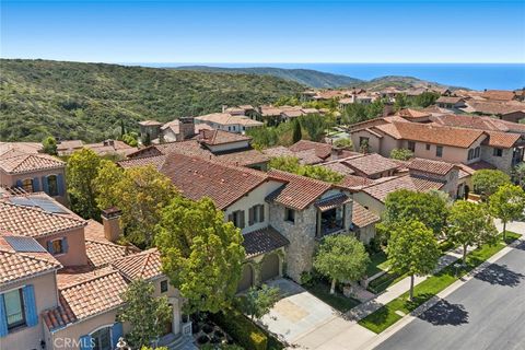 Photo of 10 Morning Light LGT, Newport Coast, CA 92657 (MLS # NP26097010)