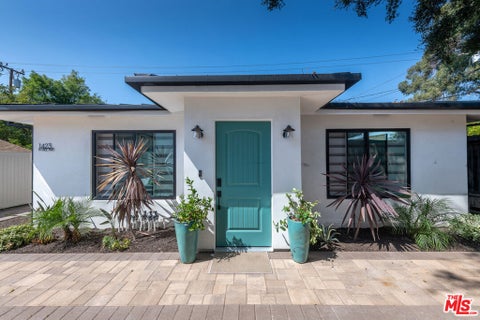 Photo of 1423 N Hill Avenue, Pasadena, CA 91104 (MLS # 26992945)