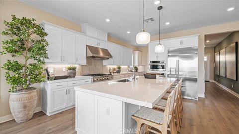 Photo of 29627 Corte Ballenas, Valencia, CA 91354 (MLS # OC25174943) Photo of 29627 Corte Ballenas, Valencia, CA 91354 (MLS # OC25174943)