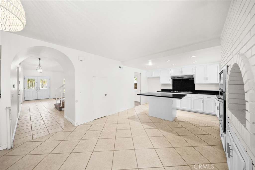 Lake Forest, California, 92630, United States, 5 Bedrooms Bedrooms, ,3 BathroomsBathrooms,Residential,Active,2021296