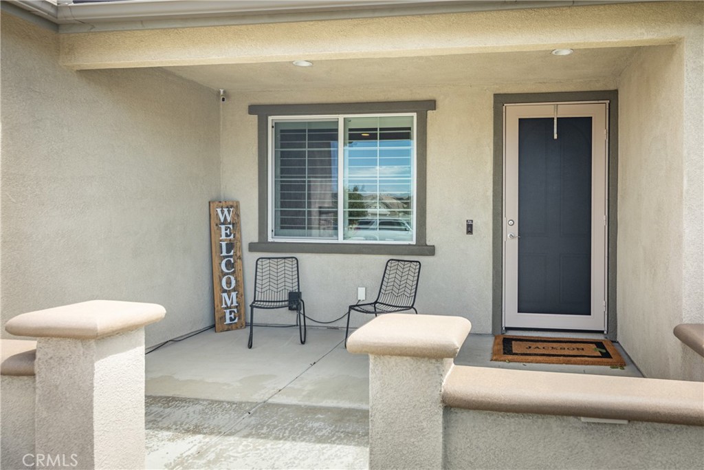 832 Hilltop Court