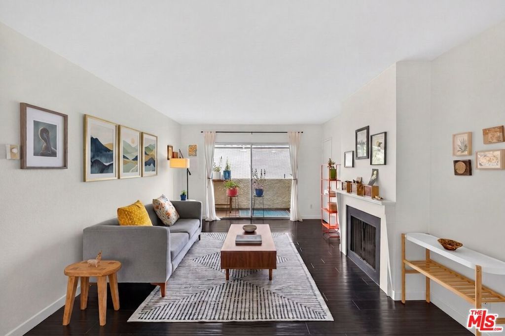 Photo of 1447 Franklin Street #5, Santa Monica, CA 90404 (MLS # 26770139)