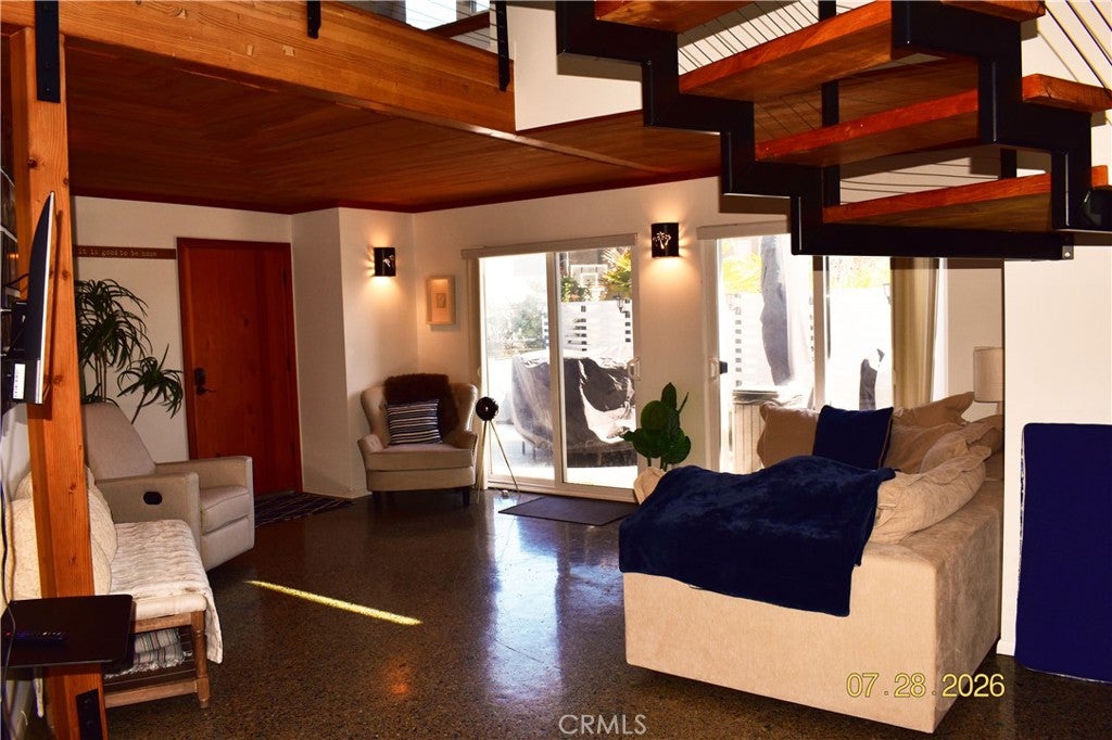 154 Windward
