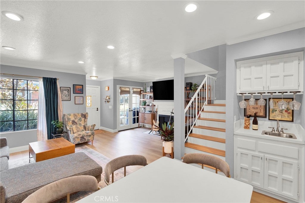 5737 Monte Vista