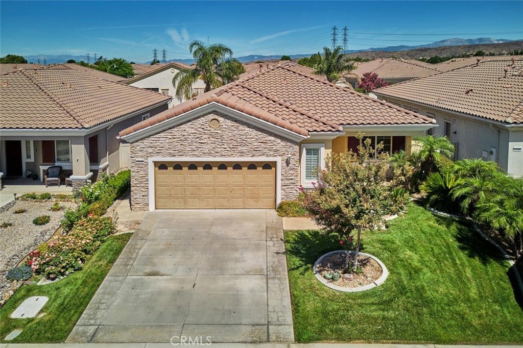 1034 Riviera Court