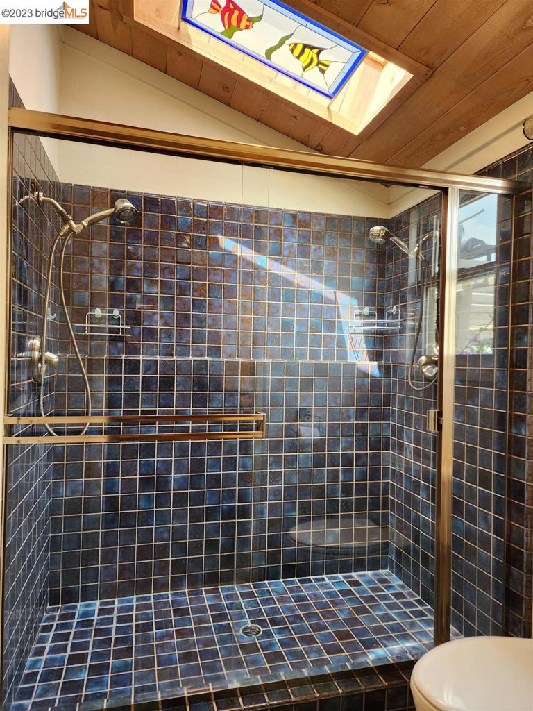 HILLSDALE - Residential