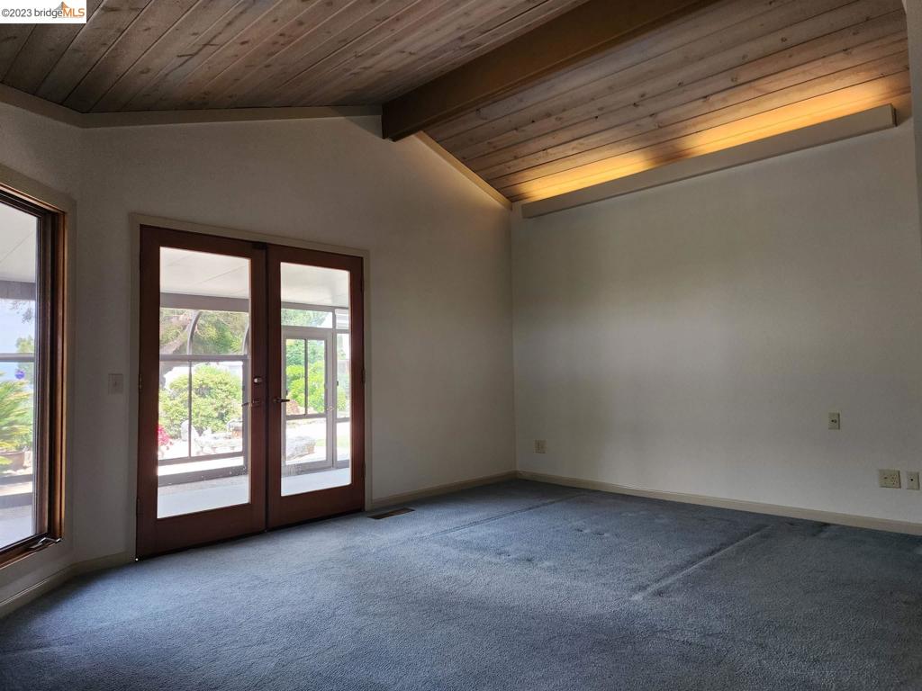 HILLSDALE - Residential