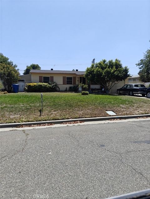 Photo of 2428 Vasquez Place, Riverside, CA 92507 (MLS # IV25167866) Photo of 2428 Vasquez Place, Riverside, CA 92507 (MLS # IV25167866)