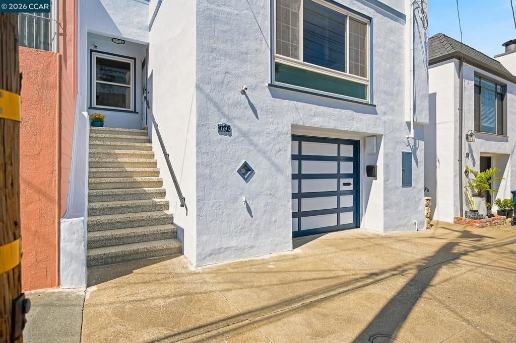 124 Frankfort St ST, Daly City CA 94014