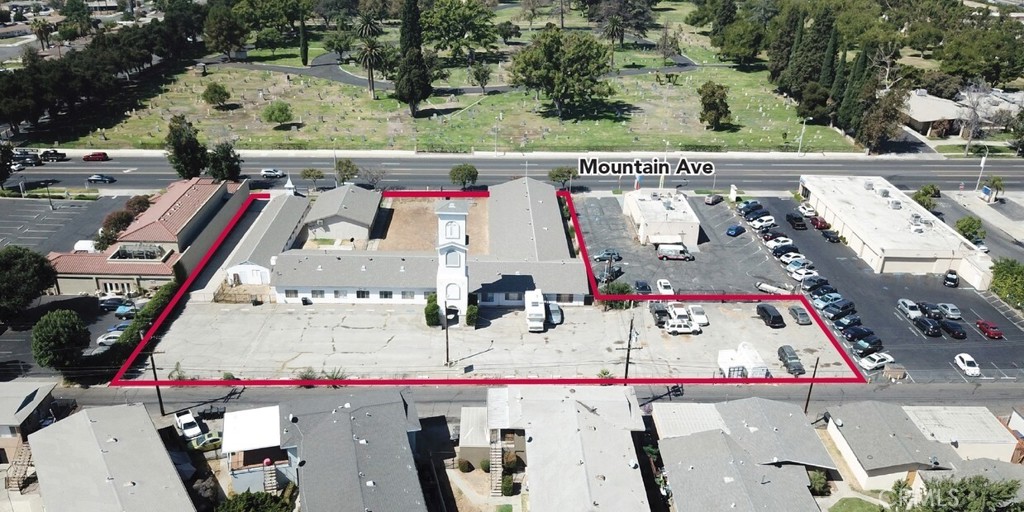 730 N Mountain