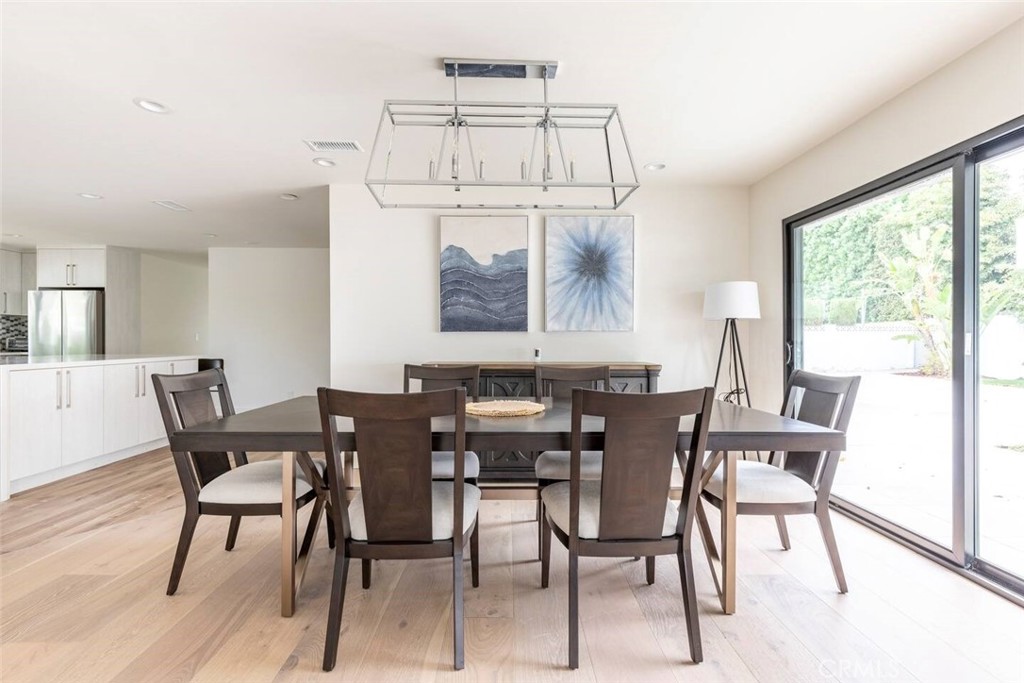 1406 W Janeen