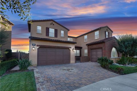 Photo of 2488 E Kern River Lane, Brea, CA 92821 (MLS # PW25229725) Photo of 2488 E Kern River Lane, Brea, CA 92821 (MLS # PW25229725)