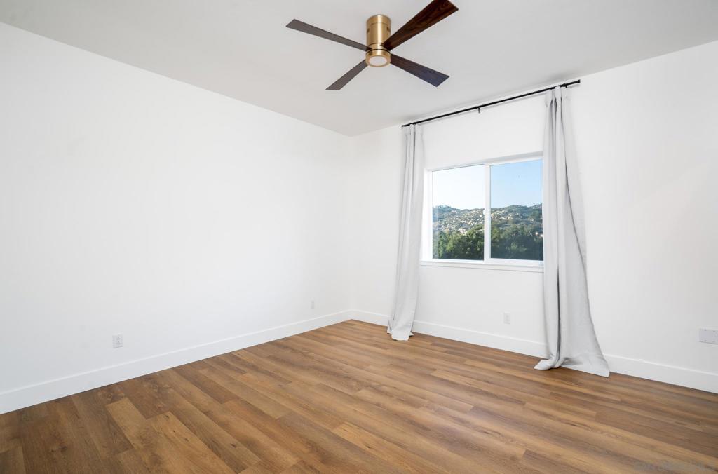 Ramona - Residential