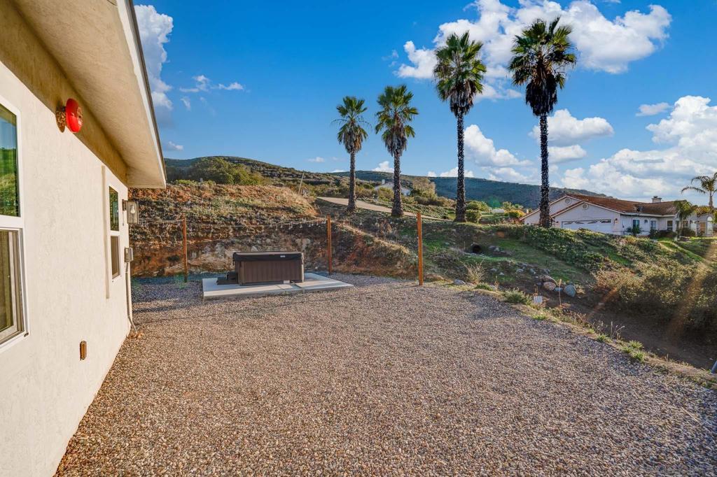 Ramona - Residential