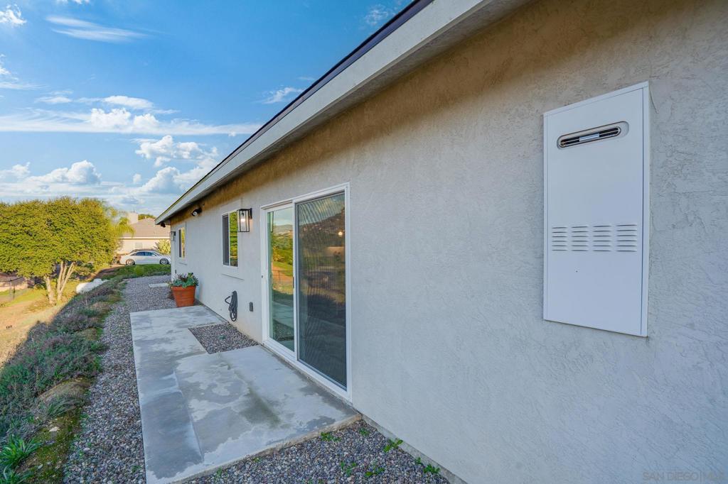 Ramona - Residential