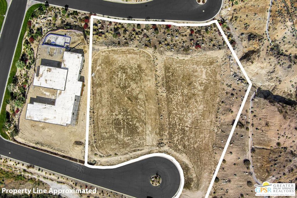 44 Rim Crest Road
