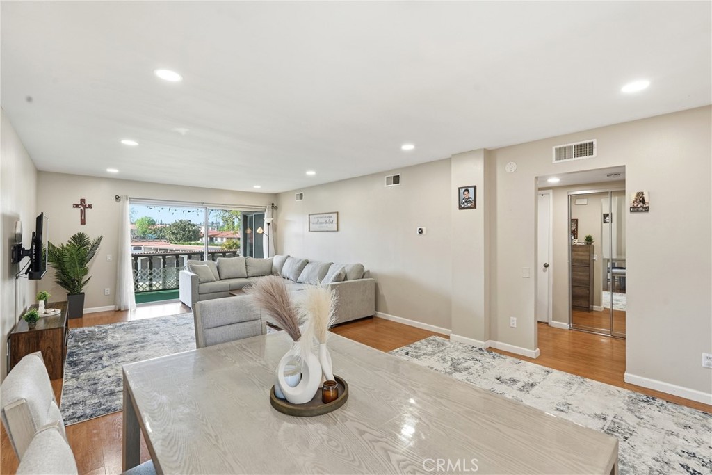 12148 Rancho Bernardo