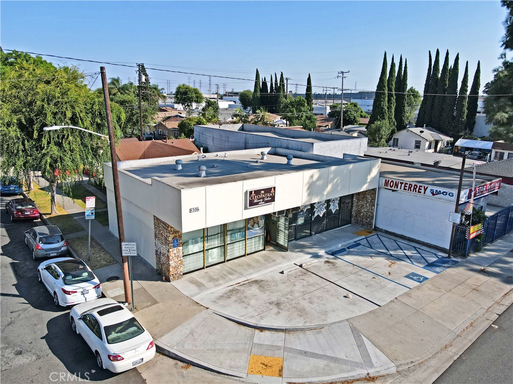 8306 Garfield Avenue 8308