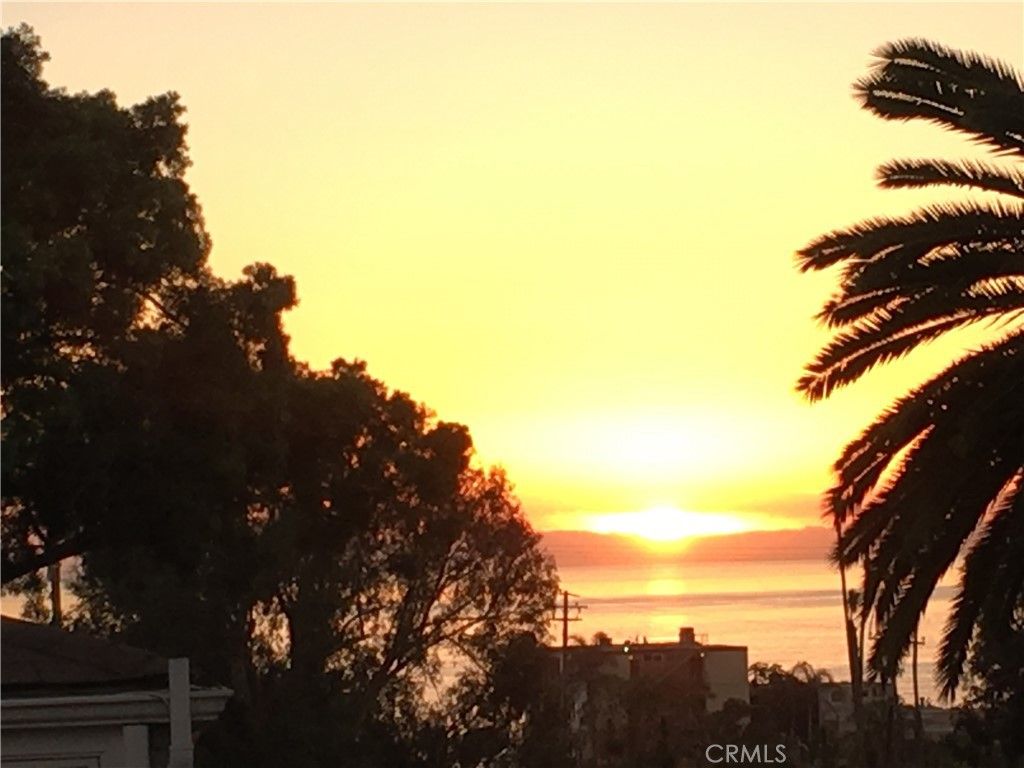 Photo of 460 Saint Anns Drive, Laguna Beach, CA 92651 (MLS # LG26068842)