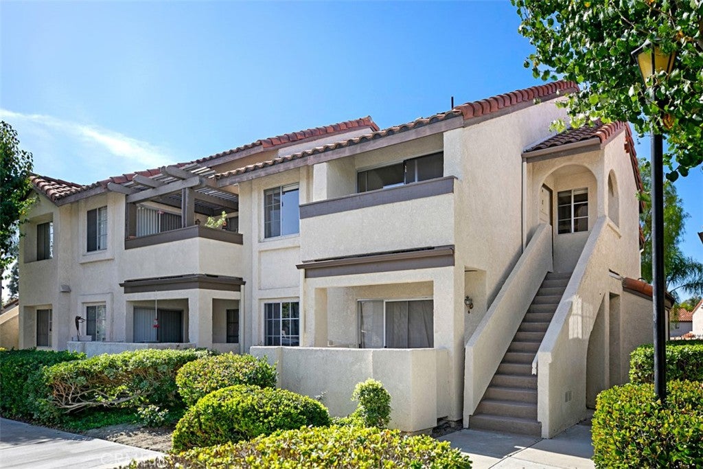 Photo of 26121 La Real, Mission Viejo, CA 92691 (MLS # OC26189750)