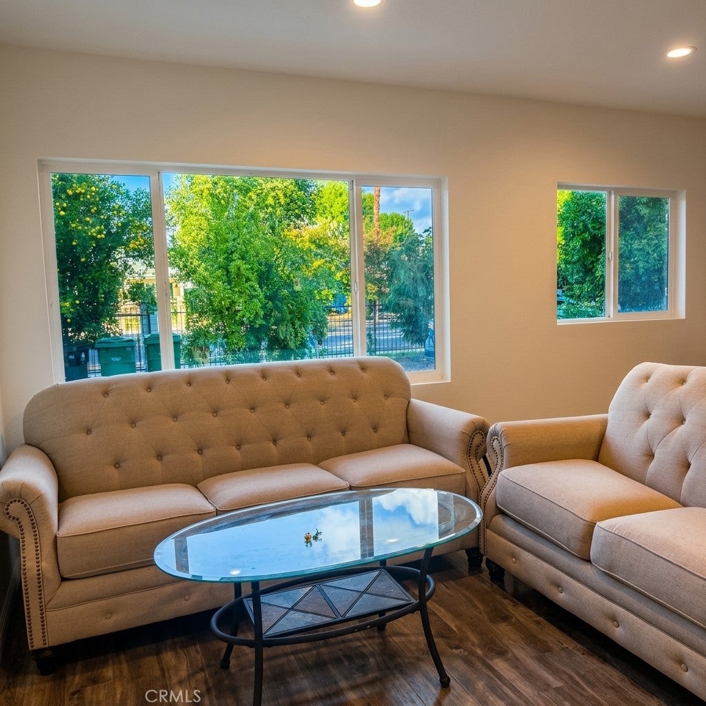 22522 Clarendon