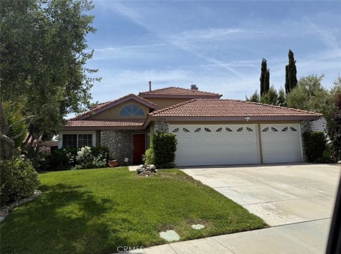 Photo of 12569 Blazing Star LN, Victorville, CA 92392 (MLS # IV26202174)