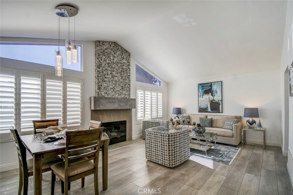 8 Ashwood