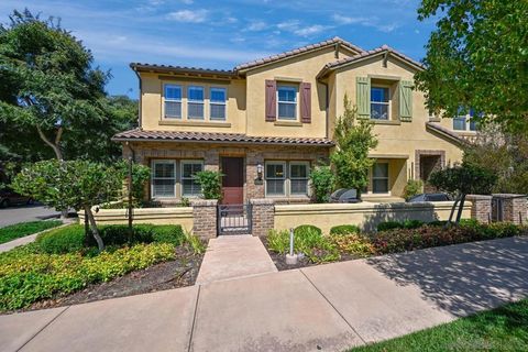 Photo of 15929 Parkview Loop Loop, San Diego, CA 92127 (MLS # 250039892SD) Photo of 15929 Parkview Loop Loop, San Diego, CA 92127 (MLS # 250039892SD)