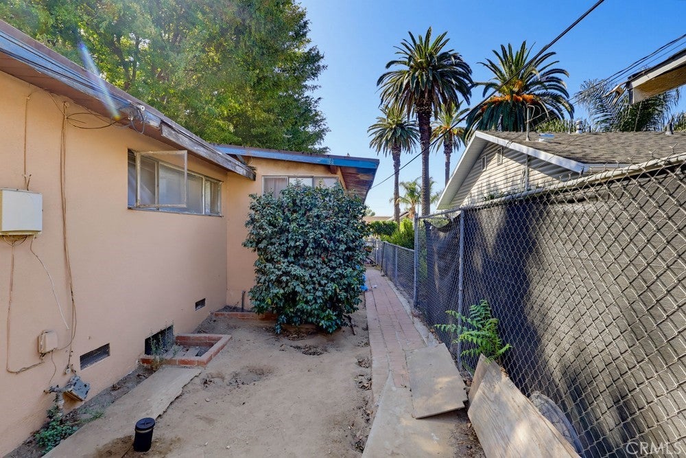 714 W Nevada
