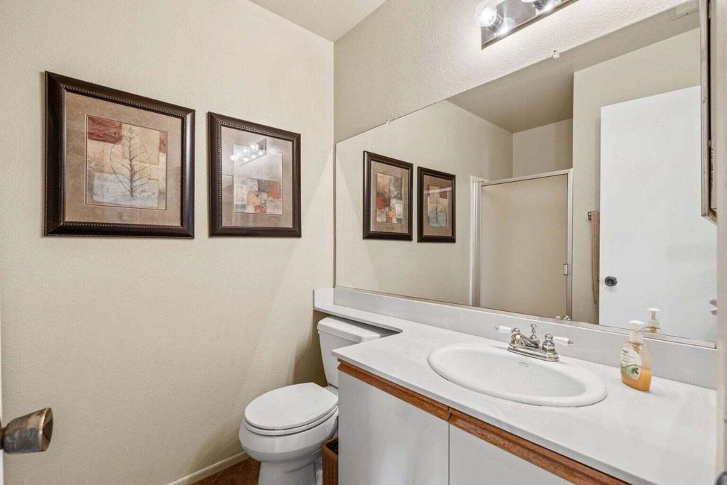 Palm Royale - Residential