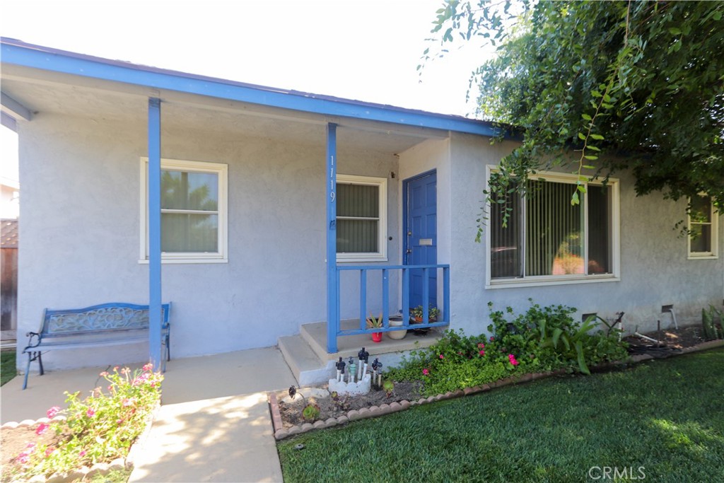 1119 electric Street
