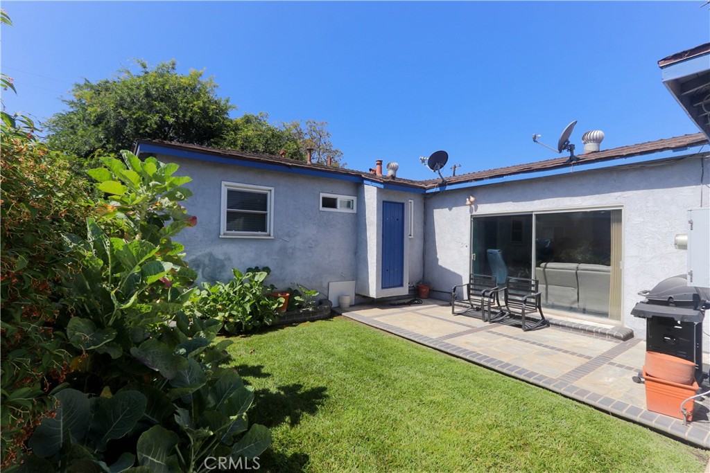 1119 electric Street