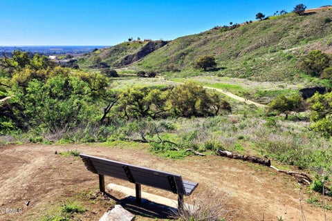 Tiny photo for 424 Roosevelt Court, Ventura, CA 93003 (MLS # V1-36586)