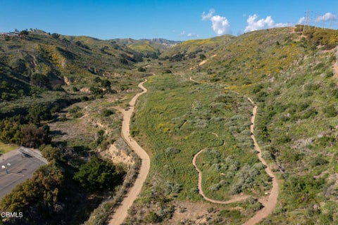 Tiny photo for 424 Roosevelt Court, Ventura, CA 93003 (MLS # V1-36586)
